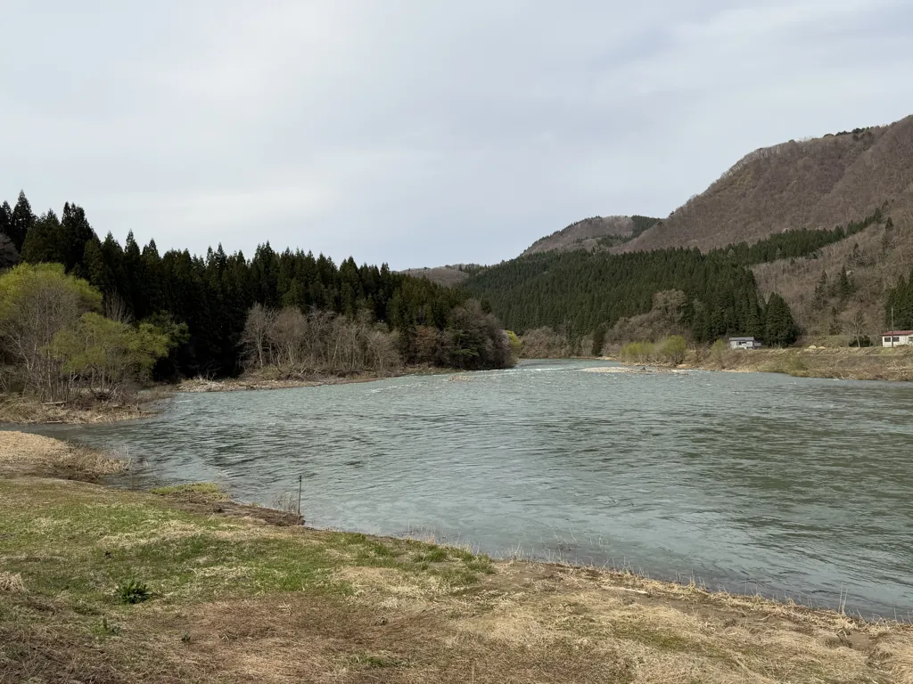 温泉下