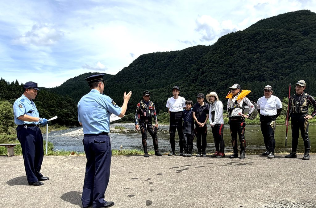 北秋田警察署による水辺の安全啓発